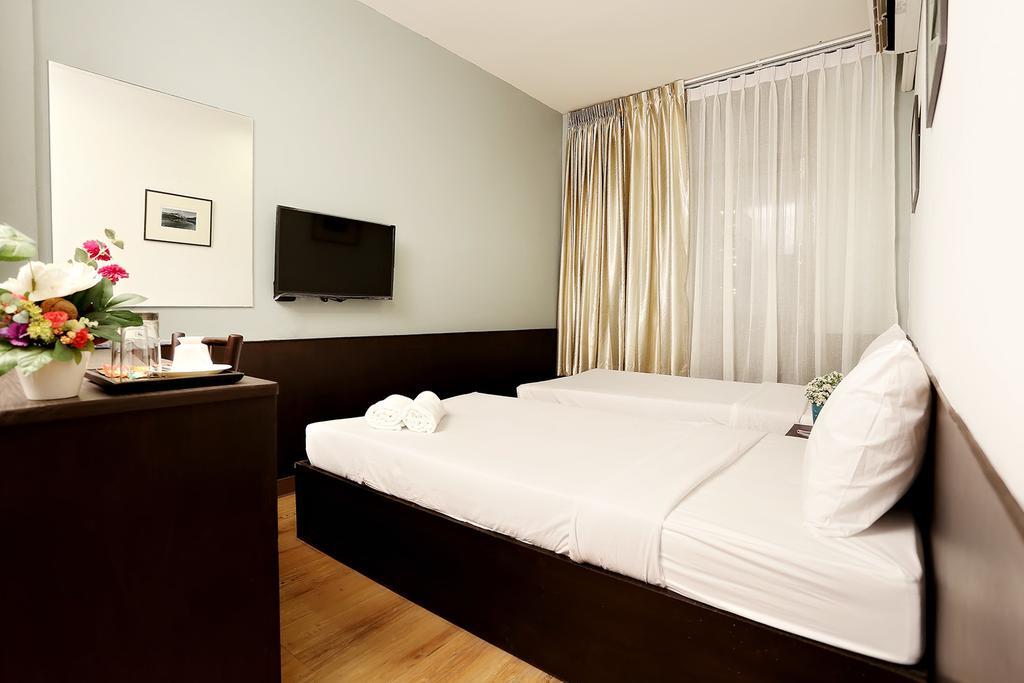 Baan Namtarn Guest House Bangkok Pokoj fotografie